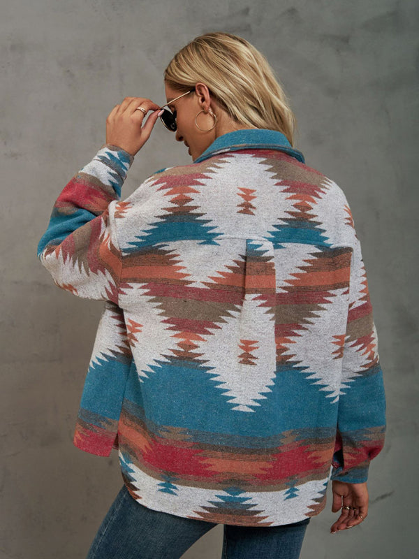 New geometric pattern short loose lapel pocket buttons women's woolen coat