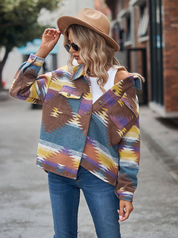 New geometric pattern short loose lapel pocket buttons women's woolen coat