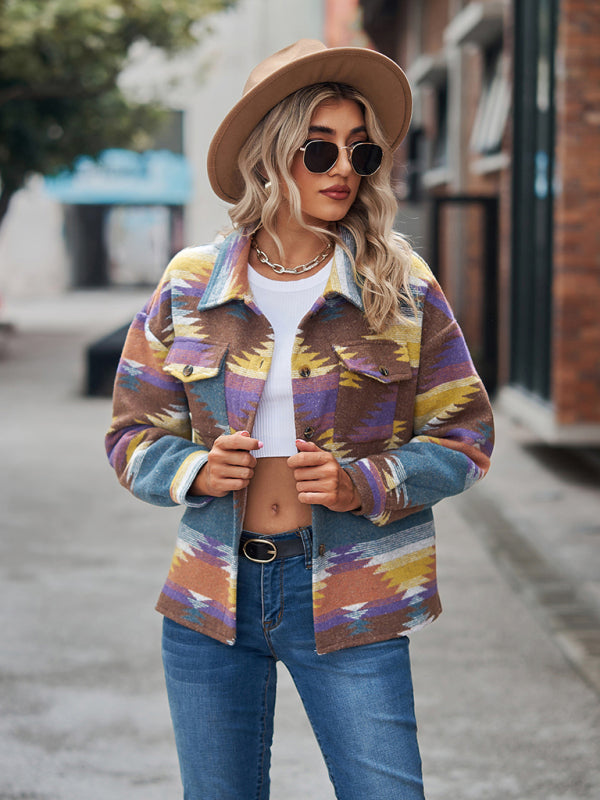 New geometric pattern short loose lapel pocket buttons women's woolen coat