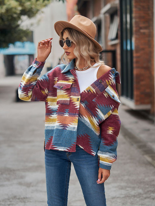 New geometric pattern short loose lapel pocket buttons women's woolen coat